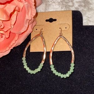 🌸NEW- Earrings🌸